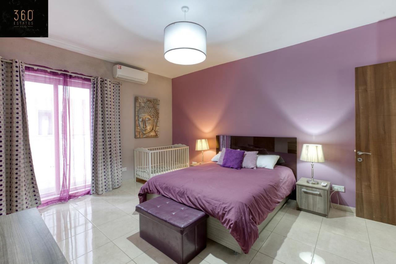 Charming Home Meters From The Seafront With Terrace By 360 Estates St. Paul's Bay Esterno foto