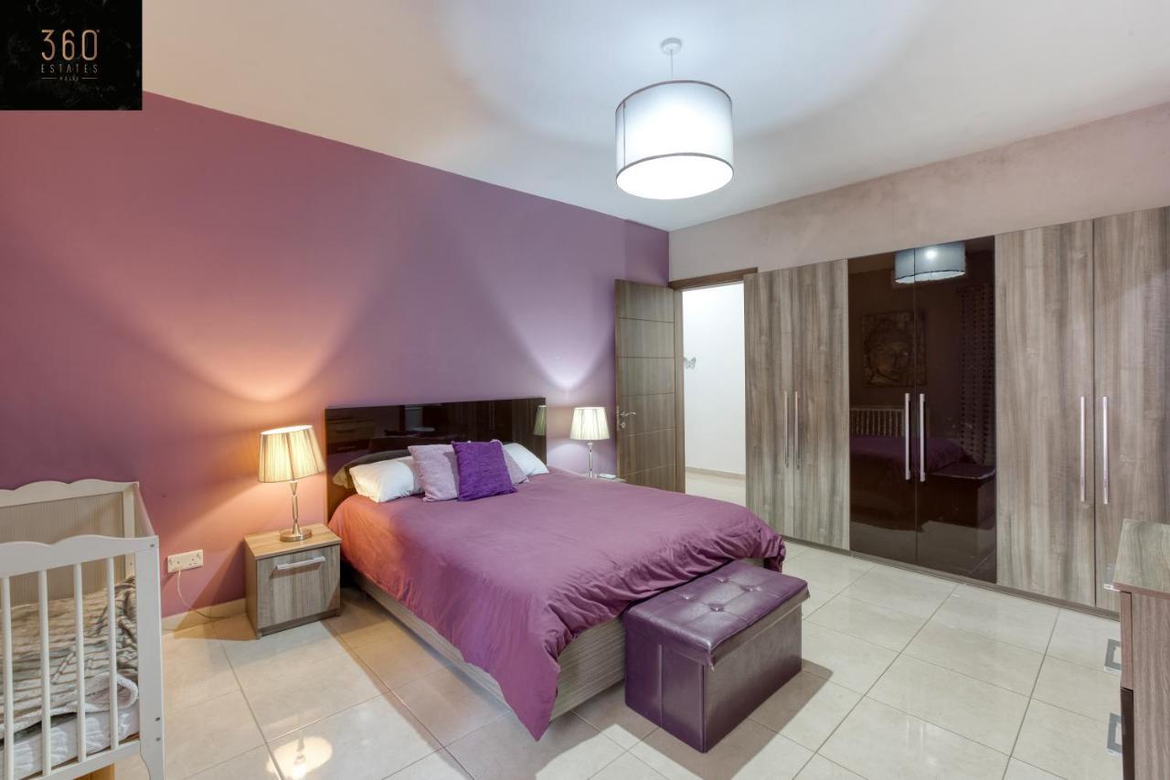Charming Home Meters From The Seafront With Terrace By 360 Estates St. Paul's Bay Esterno foto