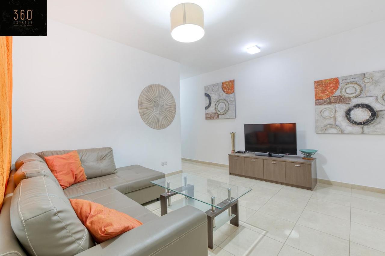 Charming Home Meters From The Seafront With Terrace By 360 Estates St. Paul's Bay Esterno foto