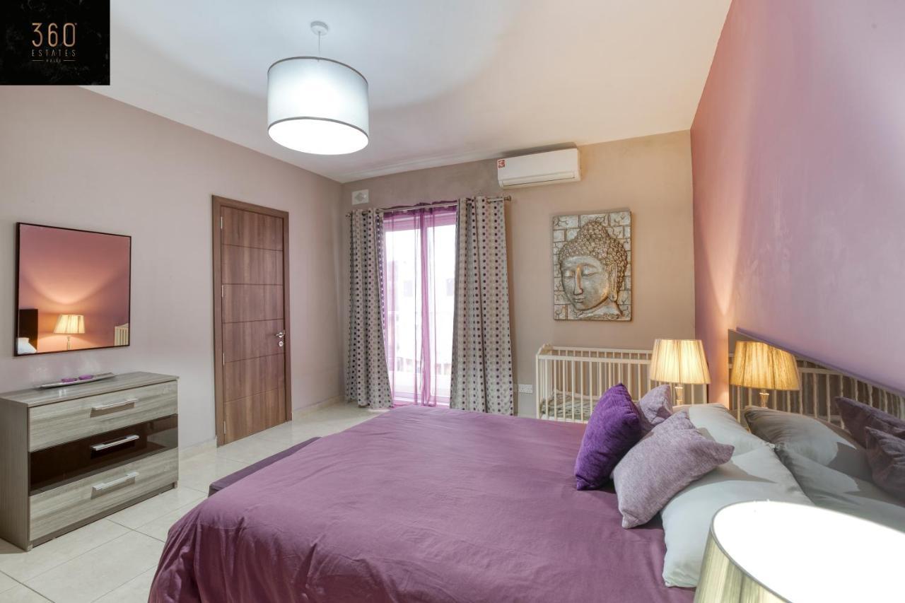 Charming Home Meters From The Seafront With Terrace By 360 Estates St. Paul's Bay Esterno foto